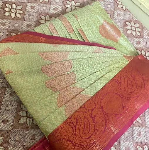 Sarees prepleating & draping service